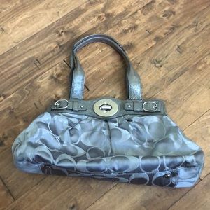 Coach shoulder bag